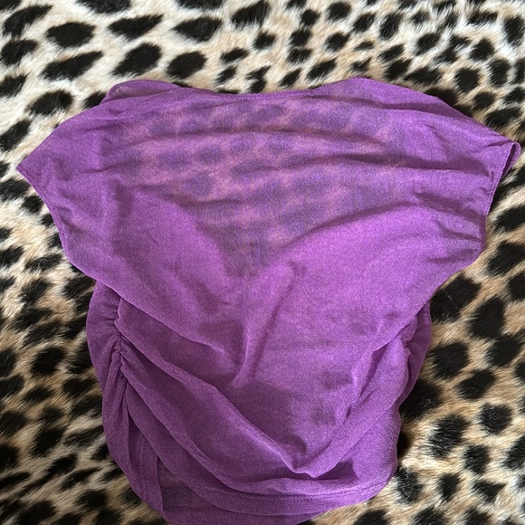 Purple Mesh going out top - Picture 4 of 4